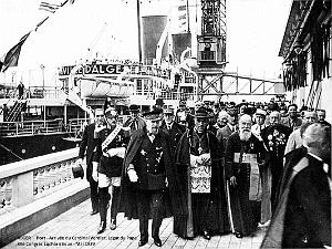 1564- Alger - XII Congres Eucharistique National - Arrivee du Cardinal Verdier Legat du Pape - Mai 1939